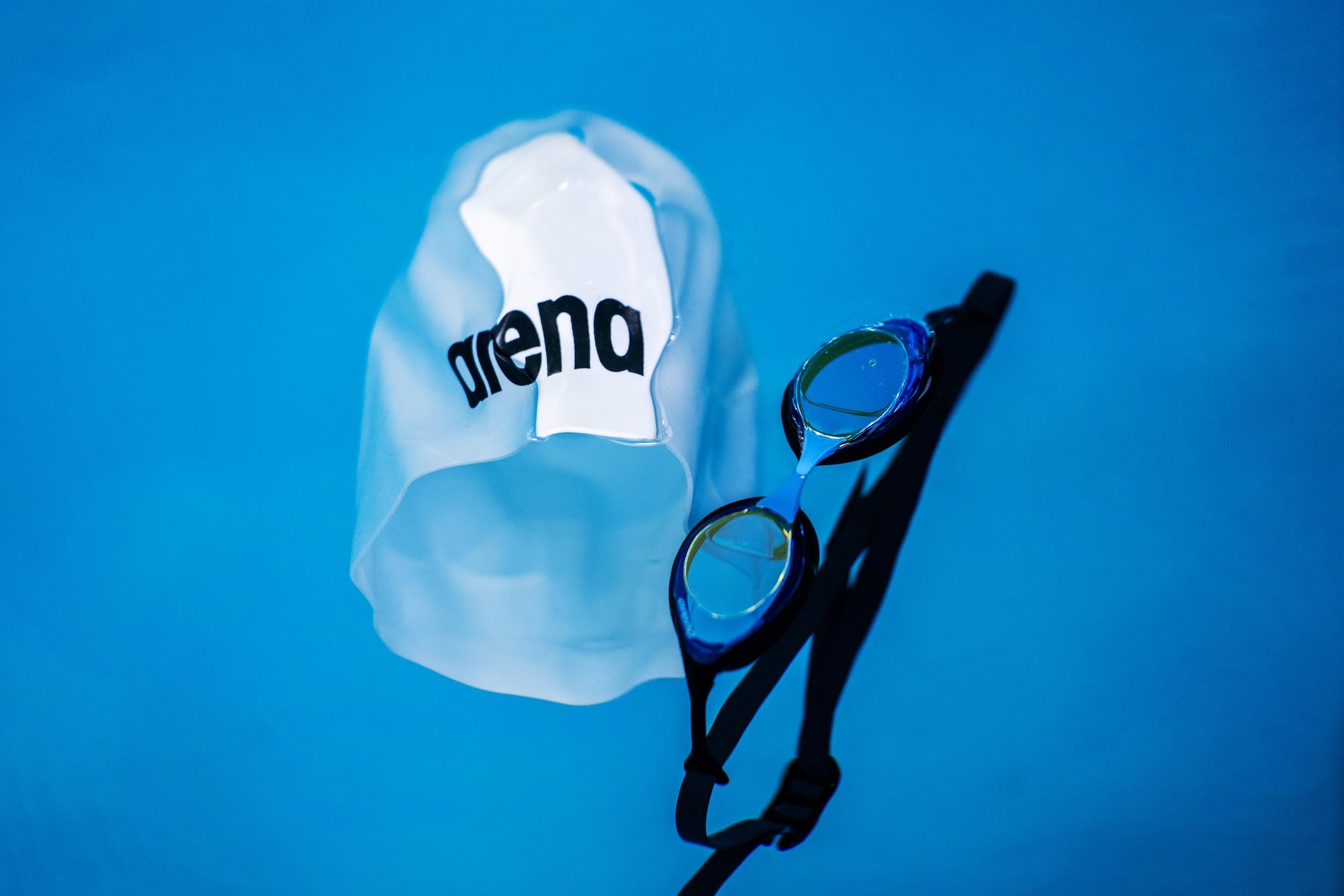 arena Cobra Original Swipe Mirror okulary do pływania dla dorosłych, uniseks, okulary do pływania z lustrzanymi szkłami, ochrona przed zaparowaniem, ochrona przed promieniowaniem UV, 4 wymienne noski
