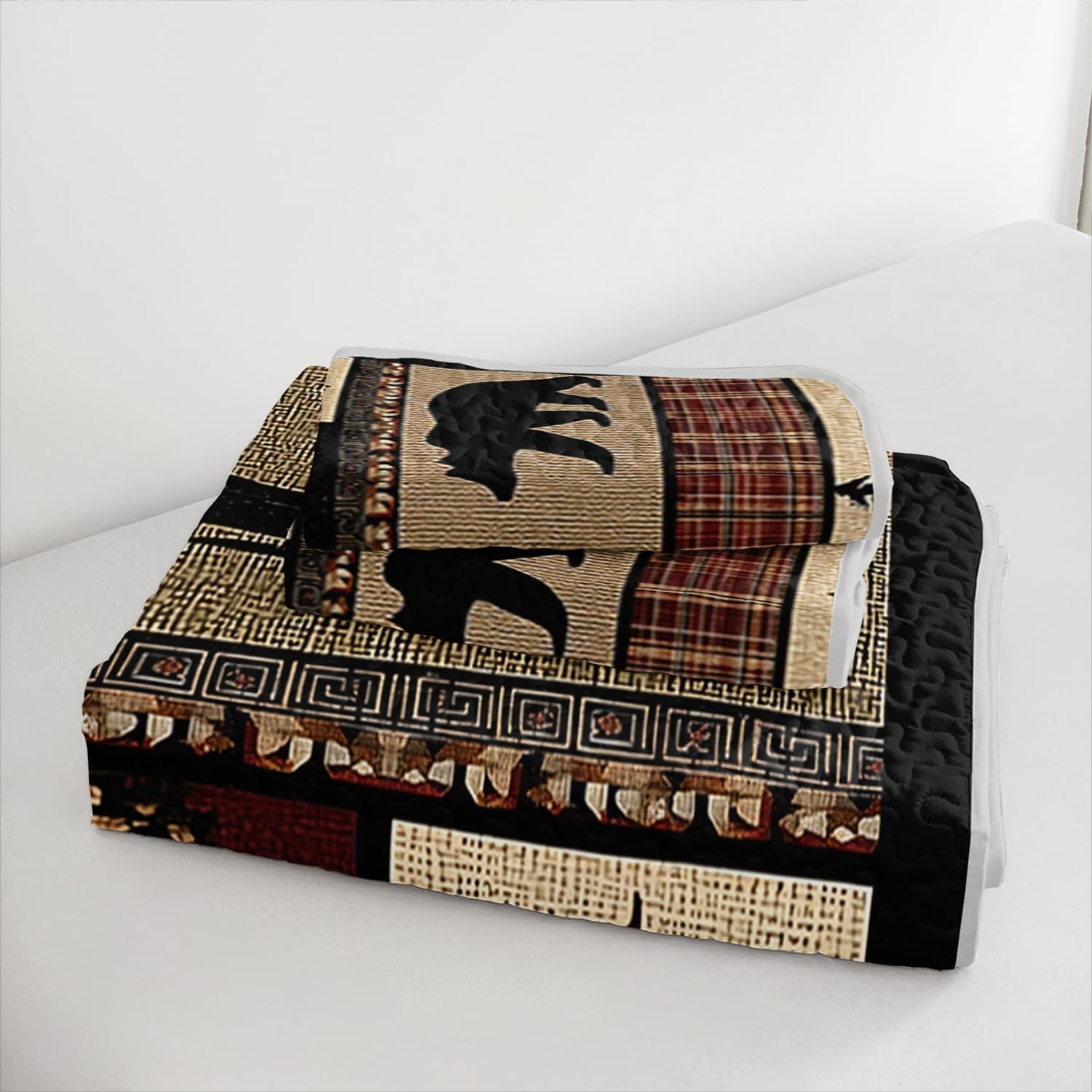 Rustic Black Bear Quilt Bedding King 3Pcs Natural Forest Wild Hunt Animal Bear Canoe Bed Set Retro Tree Grid Pattern Bedspread Coverlet with 2 Pillowcases for Kid Boy Girl Teen Adult Bed Decor