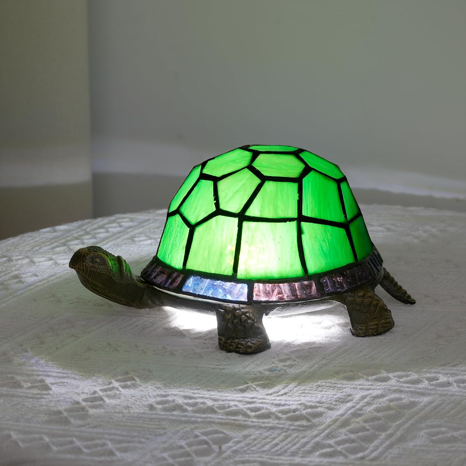 Tiffany Style Turtle Table Lamp Green Stained Glass Lamp Kids Children Animal Night Light for Home Decor Small Nightstand Light