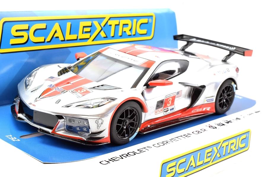 NSR Corvette C8 スロットカー1/32 0394AW NSR Corvette C8R Test Car White 1:32 Slot Car - Great