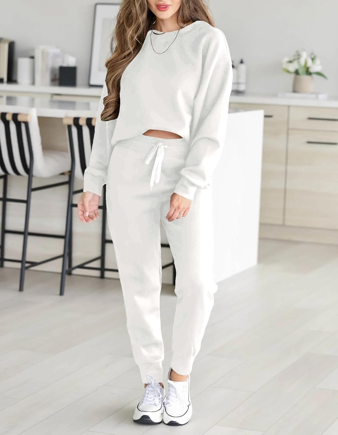 HBQ Sweatsuits For Women Sets 2 Piece Outfits Crewneck Sweatshirts Pullover Tops And Jogger Pants Tracksuits Lounge Set