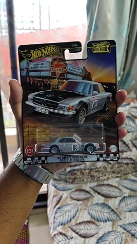 Hot Wheels Boulevard™ Mercedes 500 SLC Premium 1:64 Scale Sports