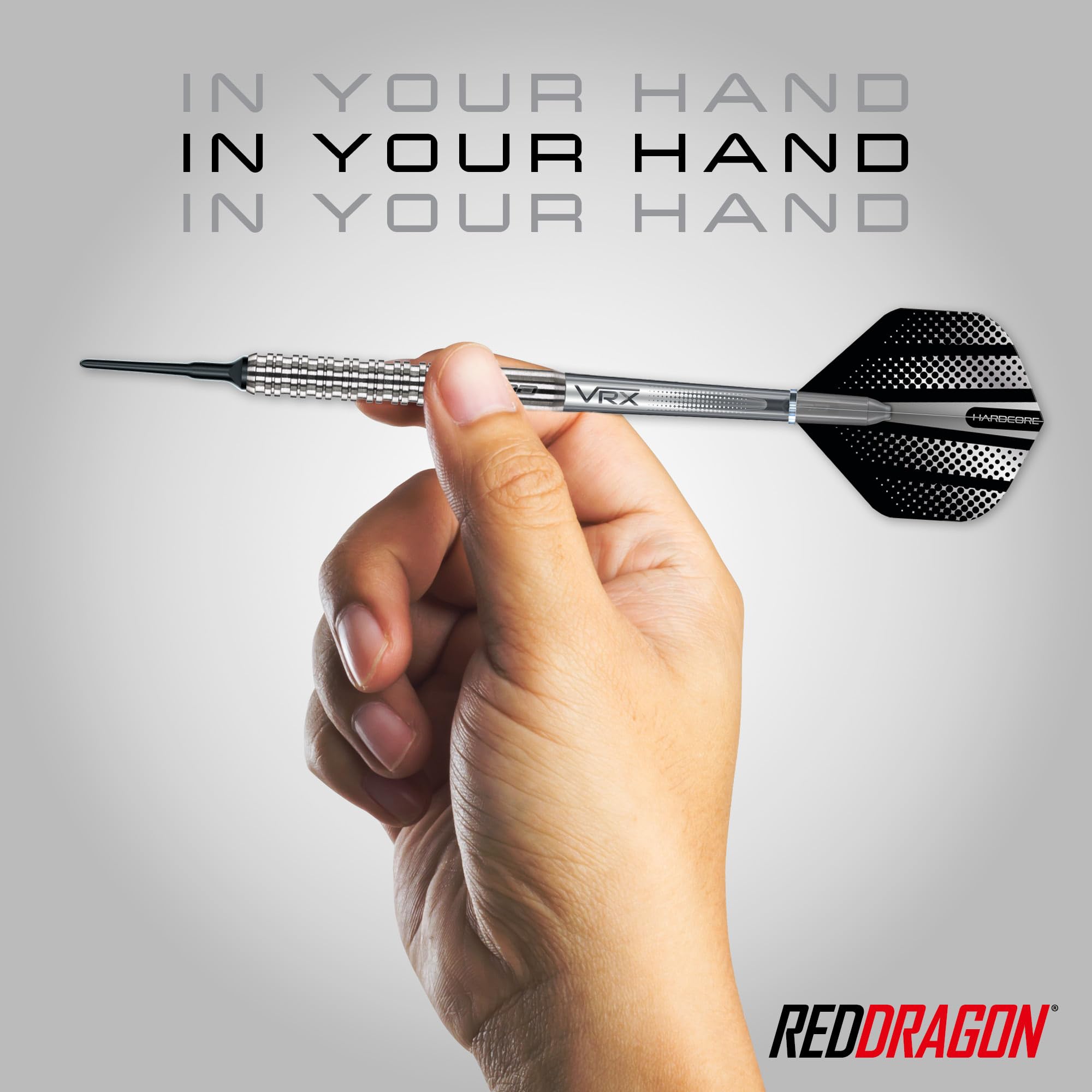 RED DRAGON Rebel 18g barile / 20g Peso Pieno Punta Morbida Set di Freccette in tungsteno all'90% con voli e aste per Freccette
