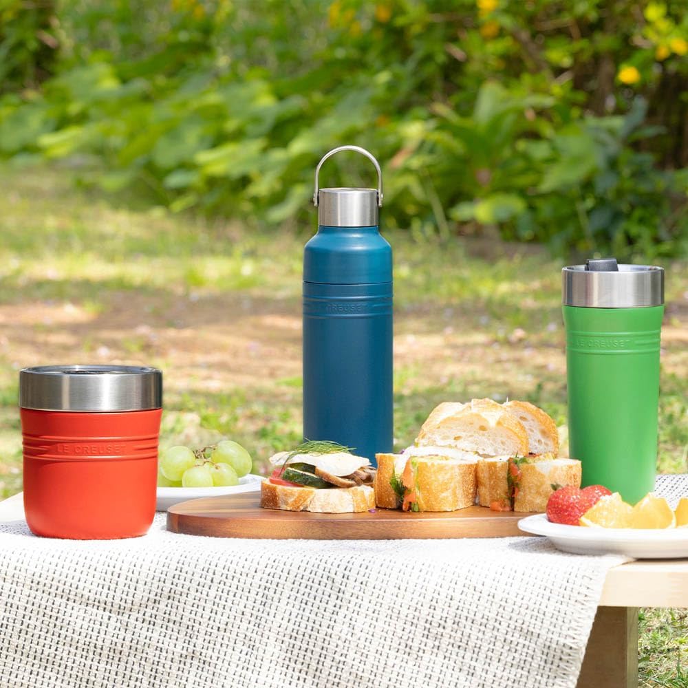 ル・クルーゼ(Le Creuset) トラベル タンブラー マグ 水筒 ボトル 350ml バンブーグリーン ステンレス 真空断熱 保温 保冷 広口 洗いやすい お手入れ簡単 On the Go 持ち運び 便利
