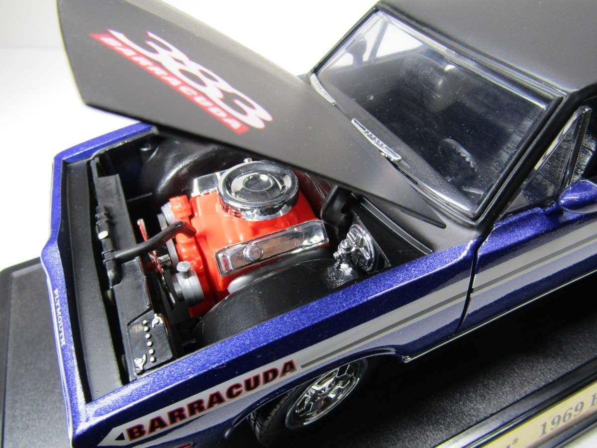 Amazon.co.jp: Plymouth Baracuda 383 1/18 プリマス バラクーダ 1969