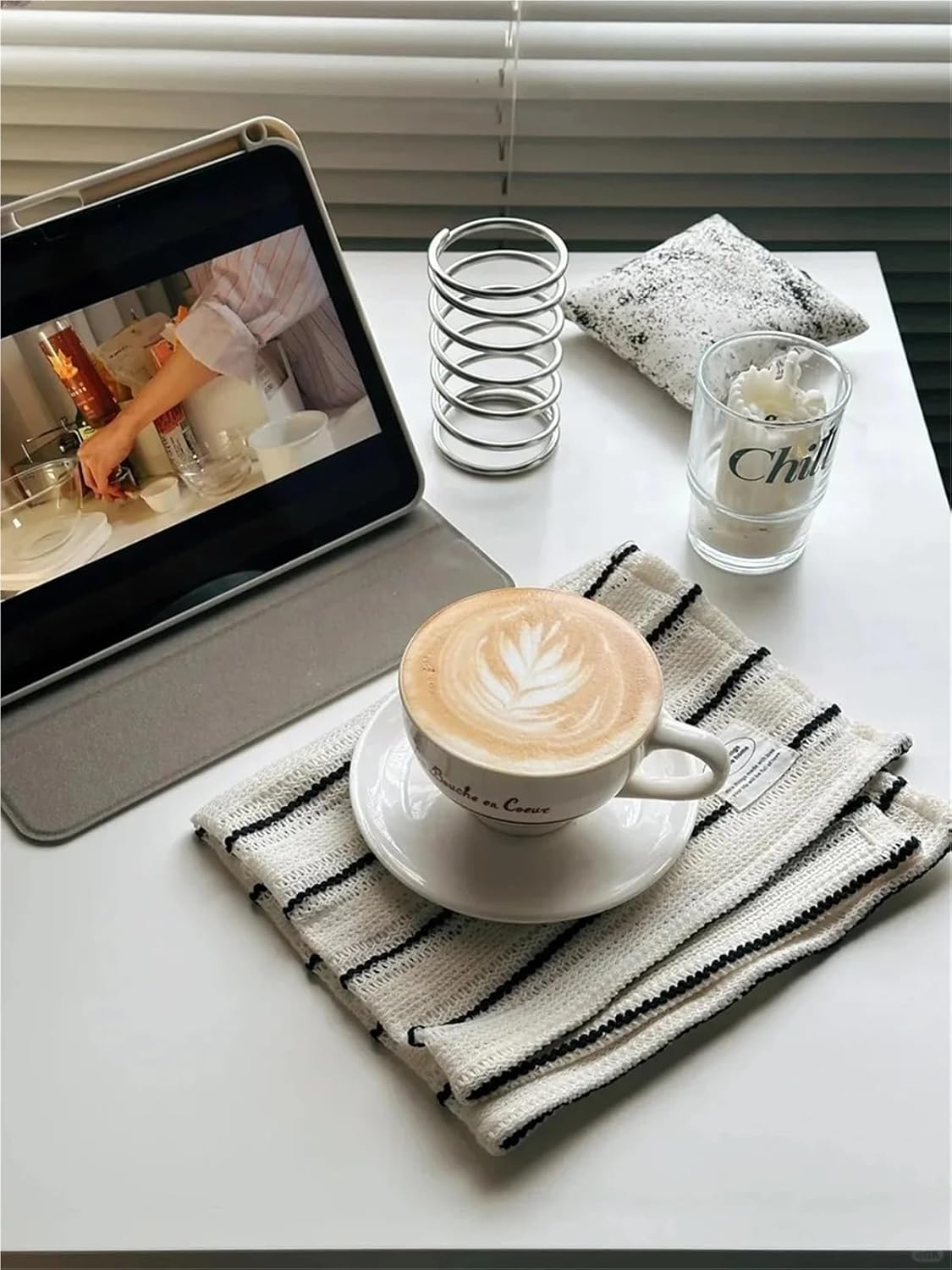 1pcs Black White Striped Tablecloth Placemat Dining Table Mat Coaster Food Posing Background Cloth Home Decoration Accessories