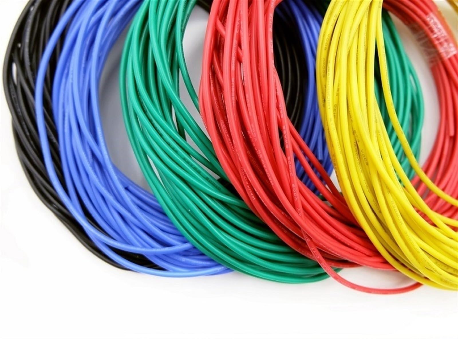 Amazon.co.jp: 18ゲージ 電線 2導体 18AWG 電線 撚線 PVCコード 無酸素銅ケーブル 50フィート 純銅電線コード LEDランプ照明ストリップ用 自動車 : 産業・研究開発用品 200 メートル/ロール 18AWG 0.75mm2 ソフトシリコーンワイヤー耐熱ケーブル 150/0.08TS 電気配線コネクタ(