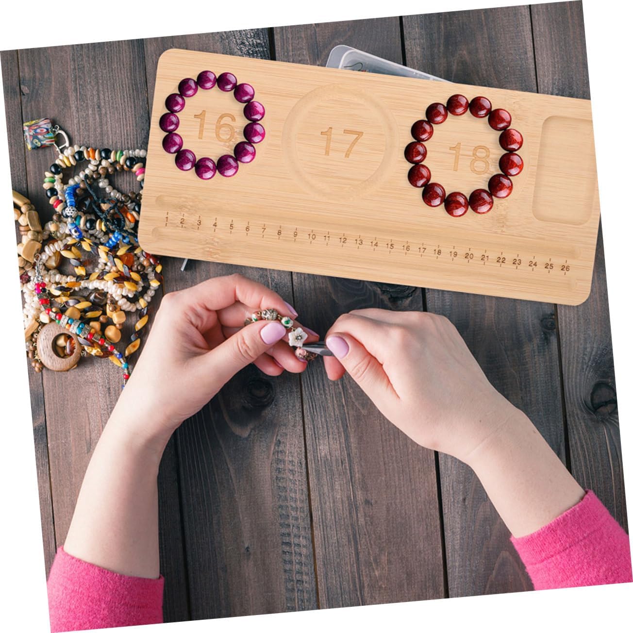Hohopeti 2Pcs Wooden Jewelry Bead Boards with Multi-Compartment Tray for Bracelet and Necklace Making Portable DIY Beading Organizer Mats for Efficient Crafting and Bead Sorting