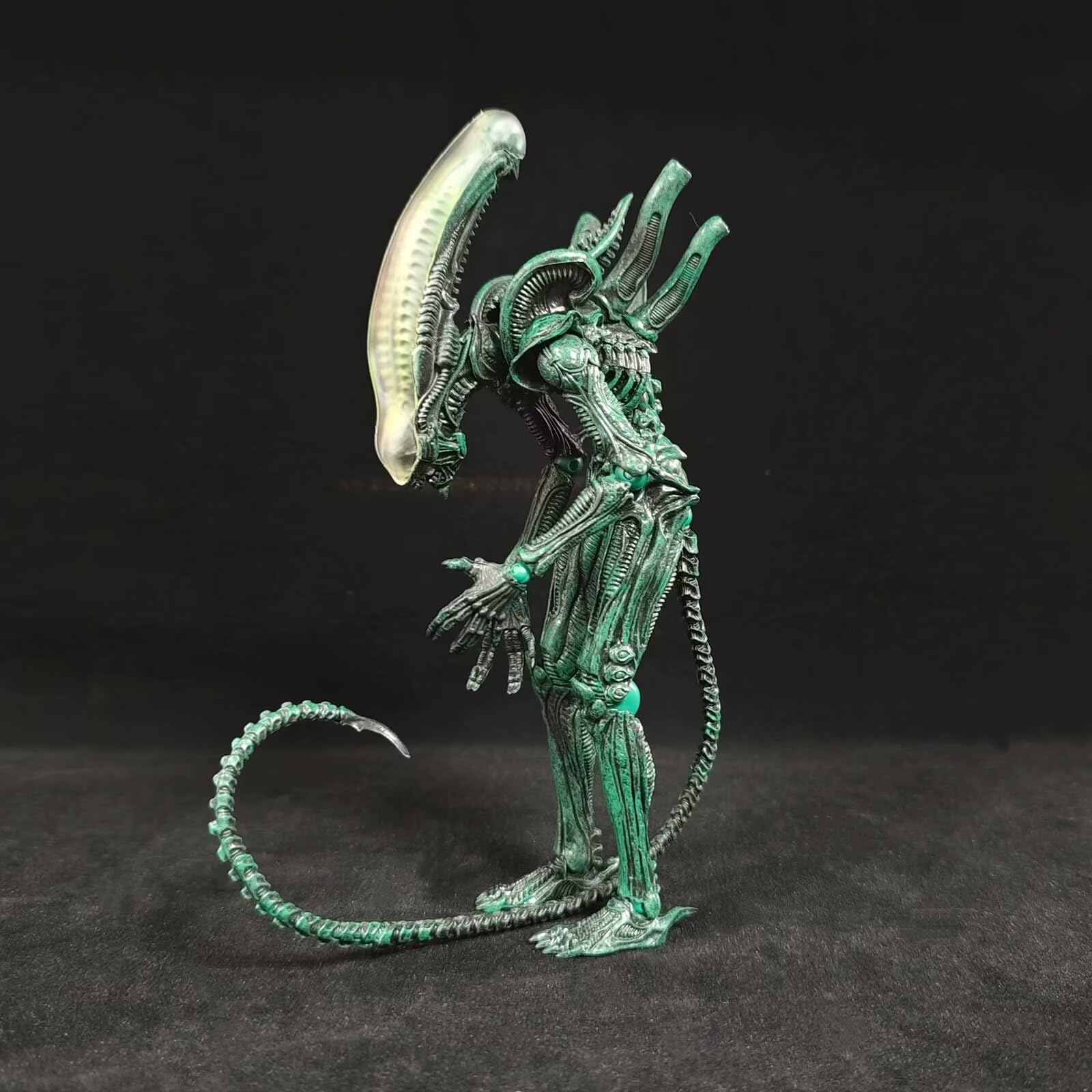 Figura Alien, Figura Mobile E In piedi, 20 Cm, Fatta A Mano, in PVC, Personaggio dei cartoni animati Videogiochi Collezione, Regalo Artigianale