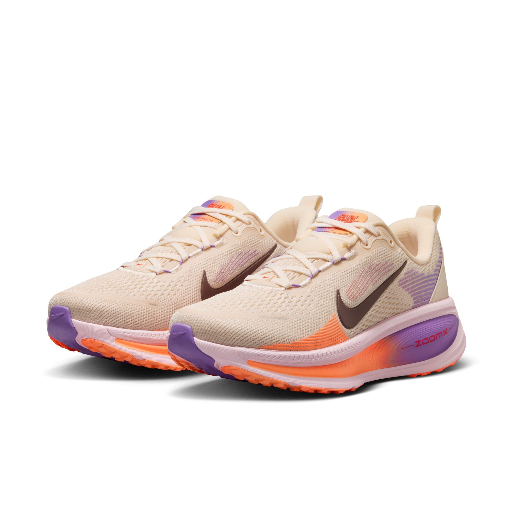 NIKE Vomero 18 SneakerMujer