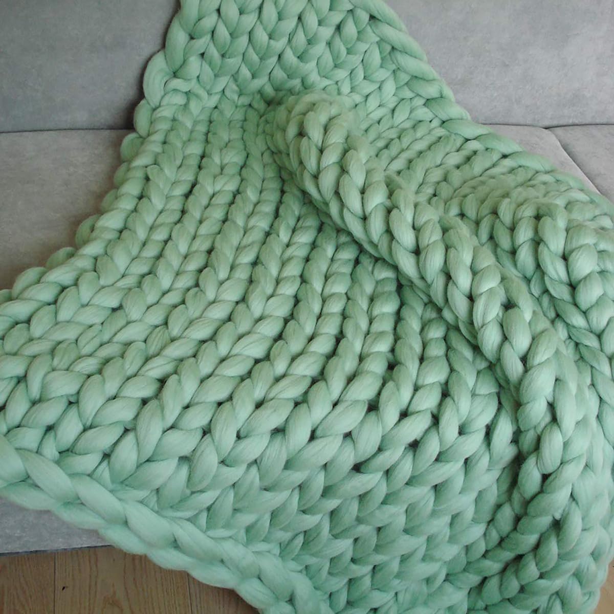 Care Spring Green,100 * 200cm, Chunky Knit Throw Blanket Oversized, Merino Wool Yarn Handmade Knitted Throw, Boho Soft Bulky Decor Blanket for Bedroom Bed Sofa Couch