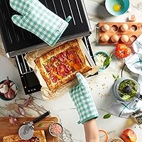 Vista 5 de KitchenAid Juego de 2 manoplas de horno Gingham Aqua Sky, 7 x 13 pulgadas