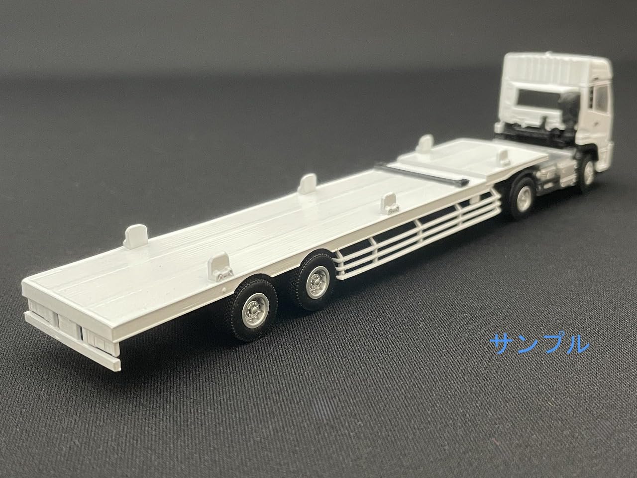 Amazon.co.jp: KYOSHO×カツミ ISUZU GIGA ＋ 鉄道コンテナ積載用セミ