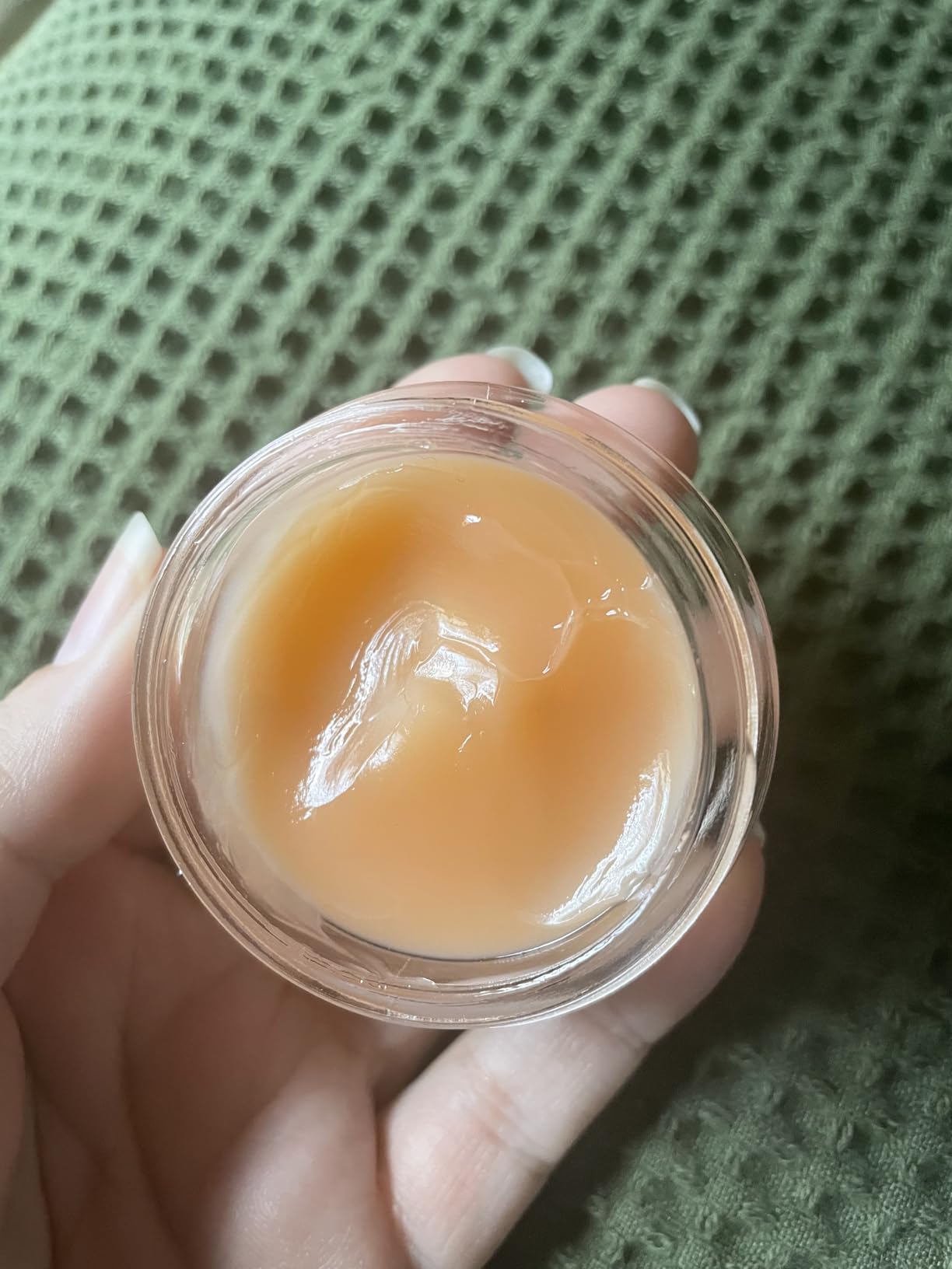 Naturium Phyto-Glow Lip Mask, Hydrating & Moisturizing Balm, Restores & Replenishes for Nourishing Lips with Shea Butter, 0.5 oz
