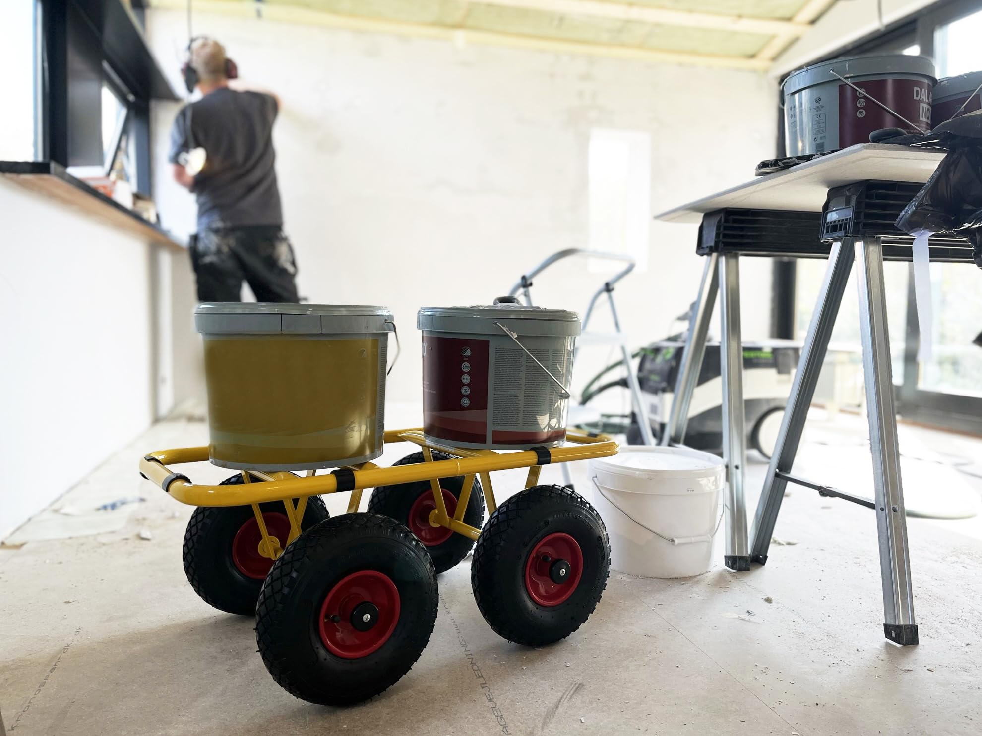 Ravendo Plattenwagen Transportwagen Dolly 4 Rad 300 Kg TD 300-4W Schwerlast Lasten Karre Transportkarre Luftreifen Made in Europe