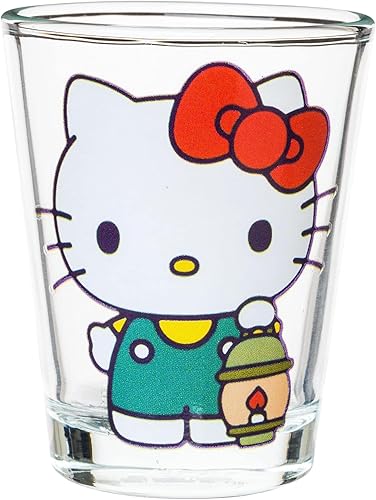 Miniatura 3 de Silver Buffalo Sanrio Hello Kitty Camping - Juego de 4 mini vasos de 1.5 onzas