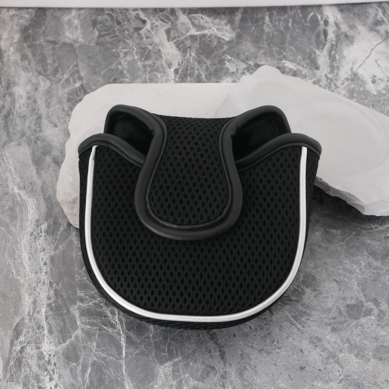ECSiNG Schwarze Mesh-Mallet-Putter-Abdeckung Golf-Putter-Kopfbedeckungen mit Magnetverschluss Modisches Golf-Zubehör Golf-Kopfbedeckungen für Putter