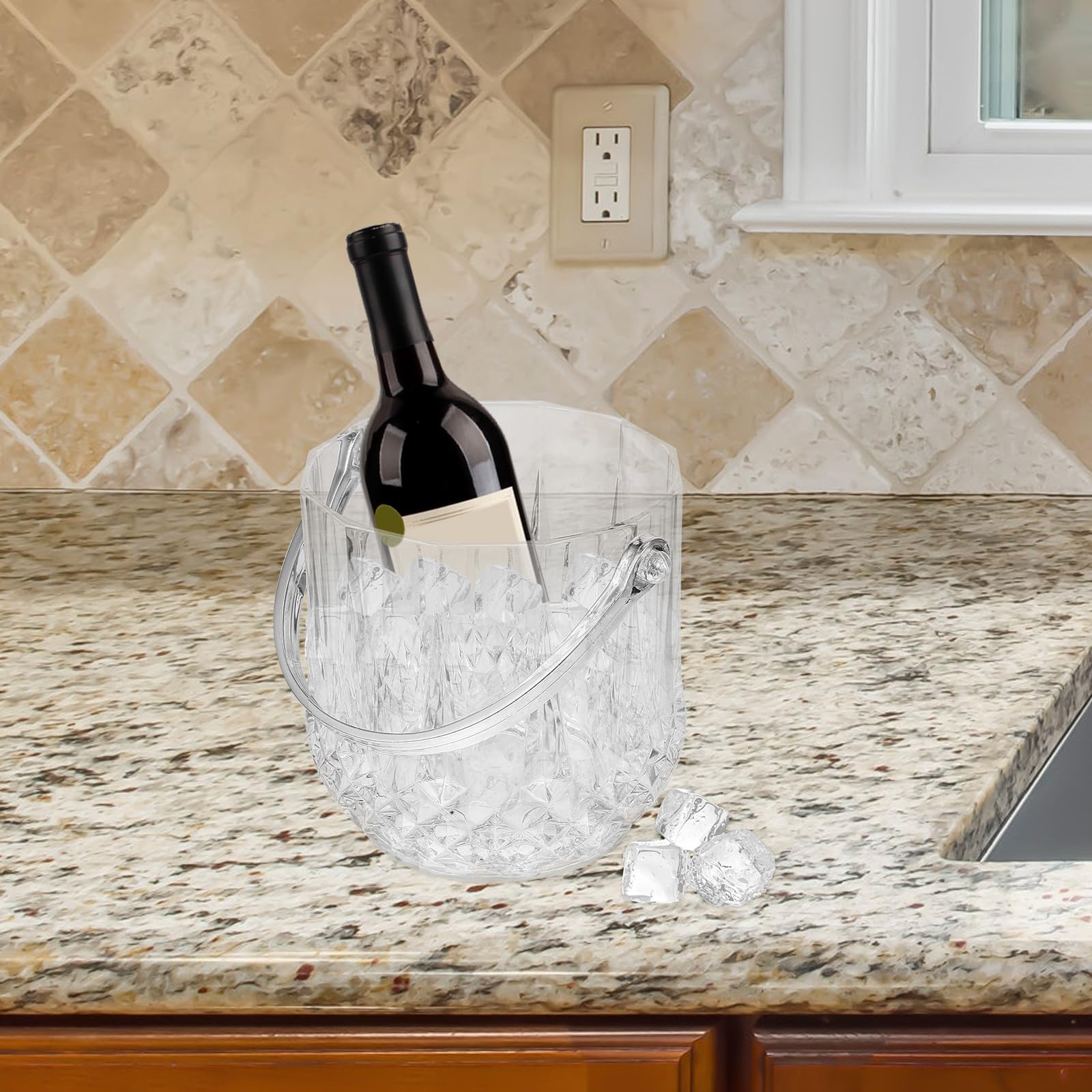 - Secchiello per Il Ghiaccio Trasparente con Piccole pinze per cubetti di Ghiaccio, Piccolo refrigeratore per Vino con Manico, per servire Bevande, per Feste a casa