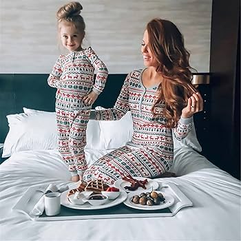 Amazon.co.jp: 2022年ホームクリスマスパジャマ、マッチング