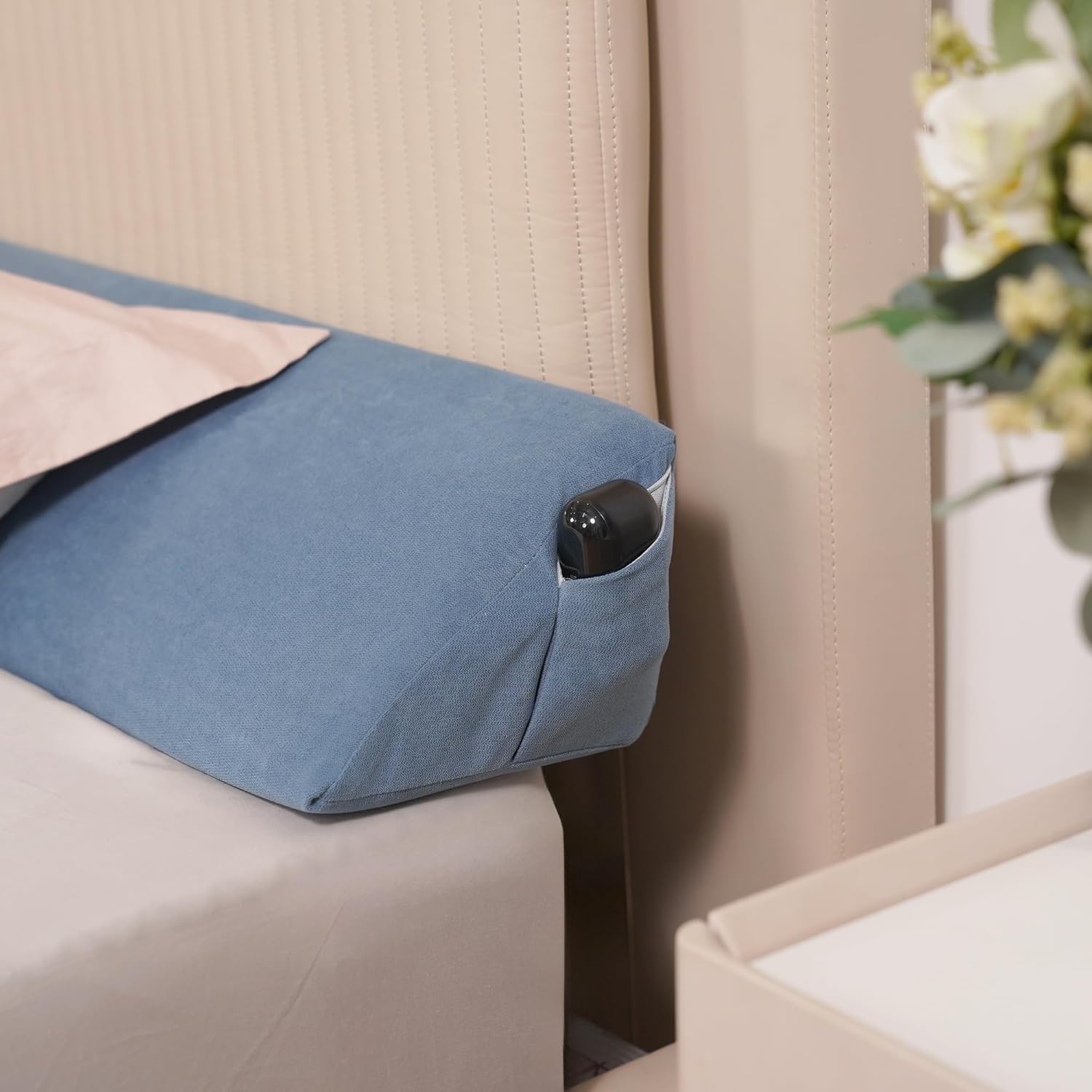 Aurako Queen Size Bed Wedge Pillow Headboard Pillow