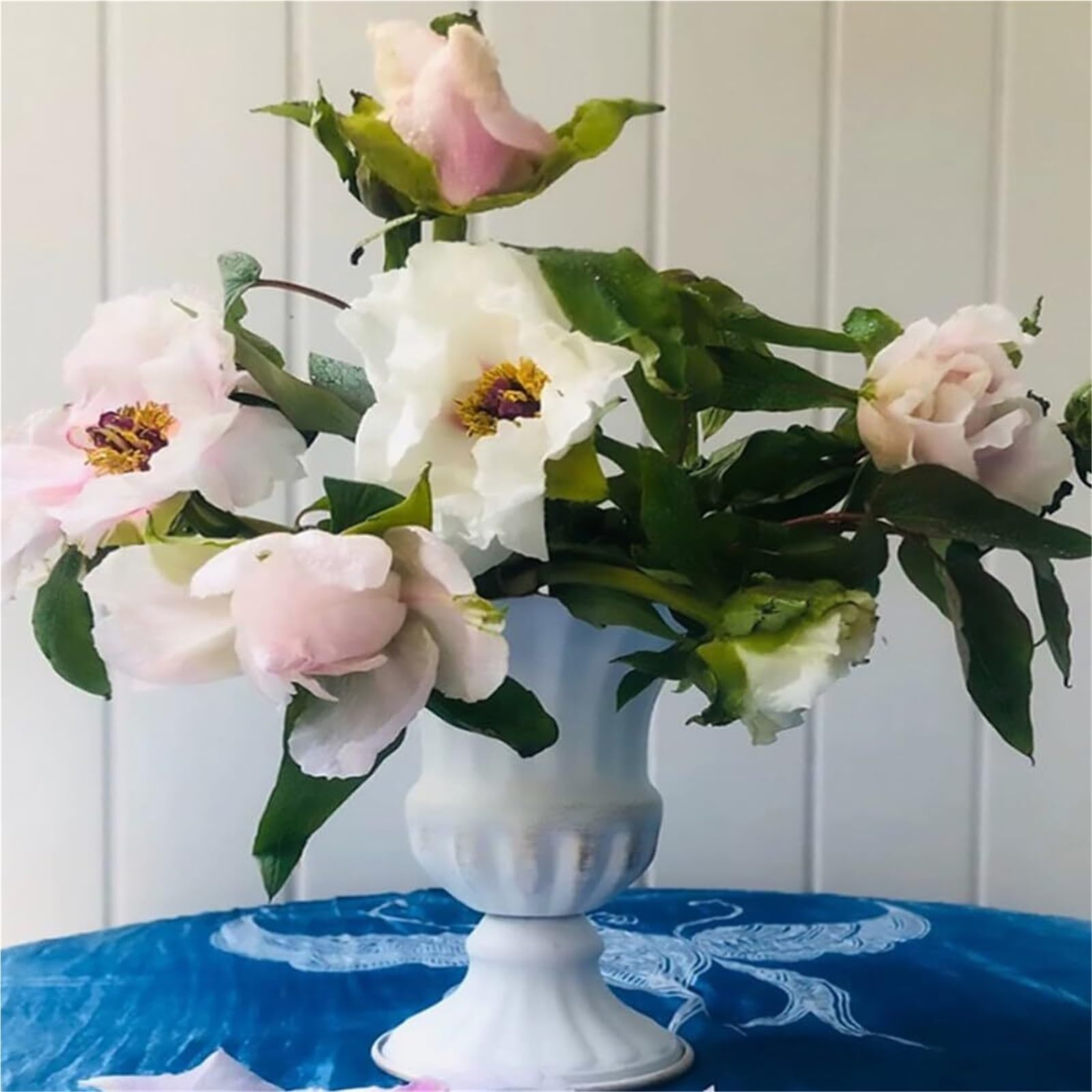 Arredamento moderno in stile rustico Vaso in metallo stile rustico Centrotavola for matrimonio a tromba Decorazione da tavolo Regali per le coppie(White)