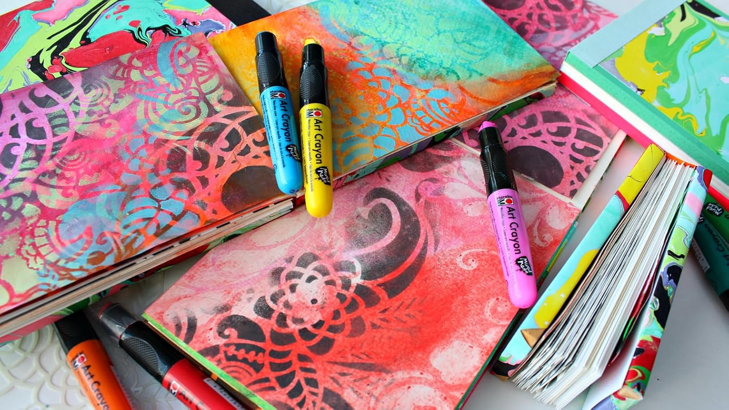 Marabu Art Crayon Basic Bundle – 13 Smooth & Blendable Colors, Watercolor Crayons for Creative Art & Mixed Media