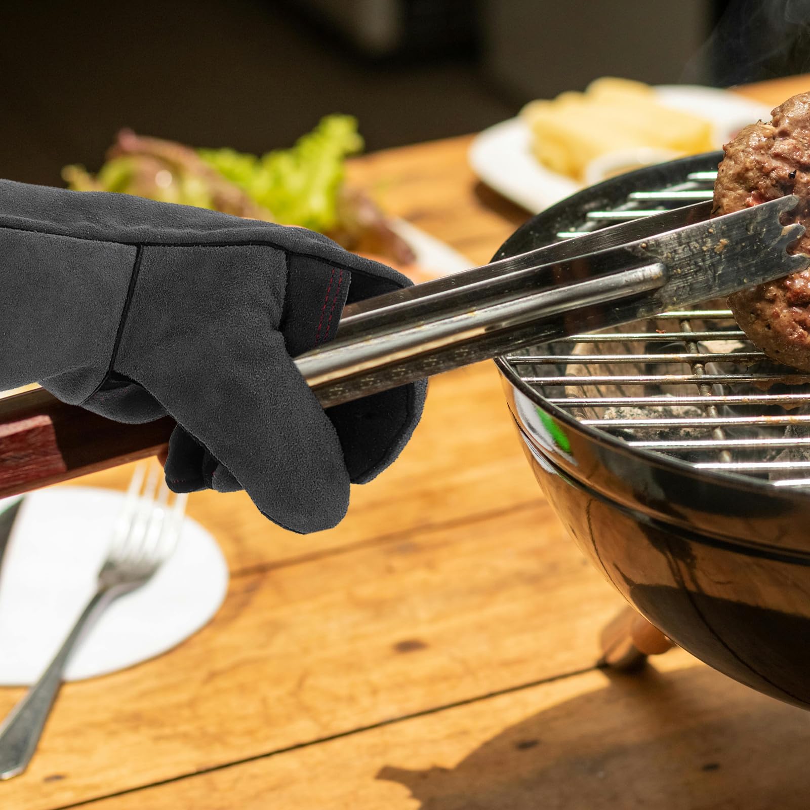 1 Paar Hitzebeständige Grillhandschuhe aus Rindsleder mit Rutschfestem Design und Atmungsaktivem Stoff zum Grillen und Schutz vor Verbrennungen