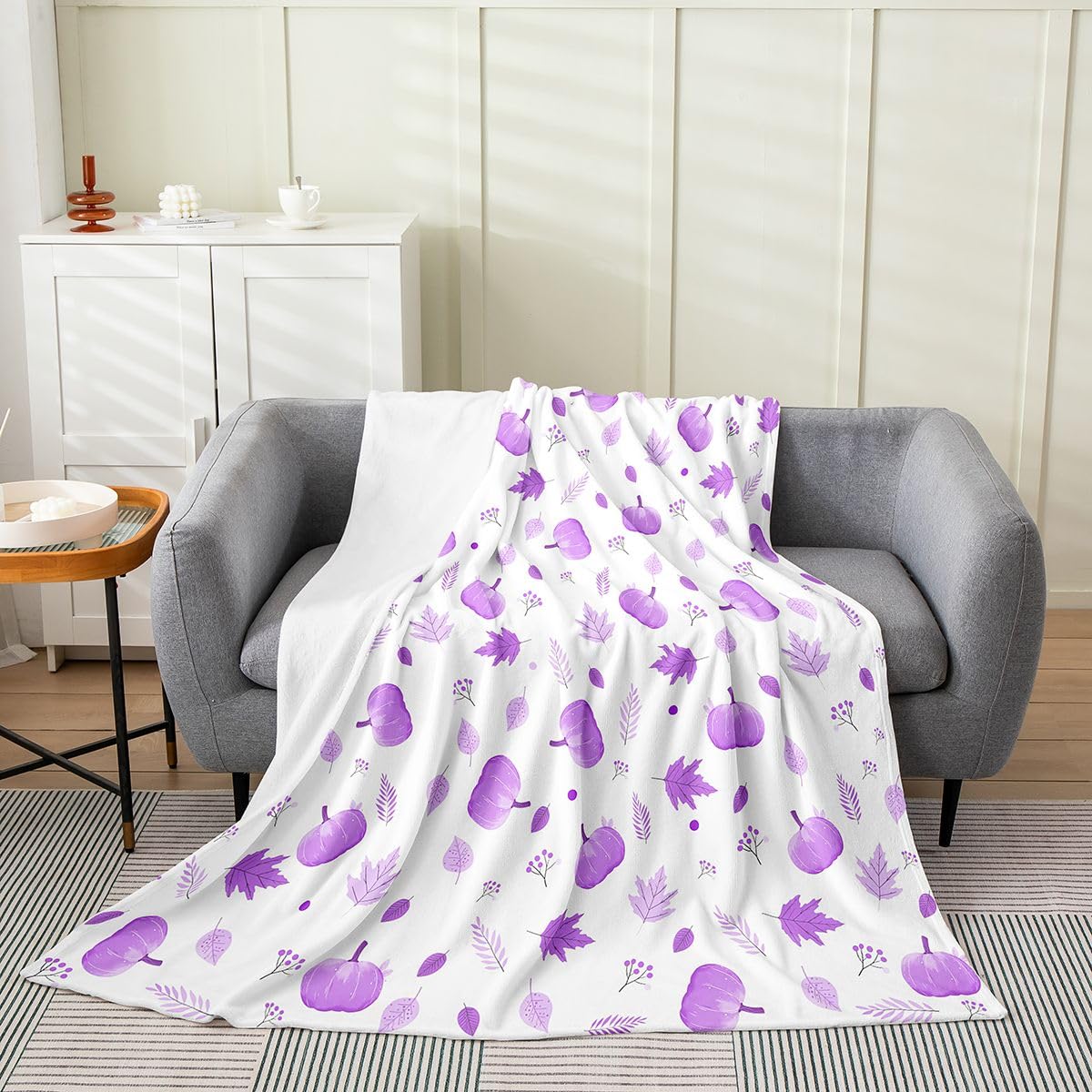 jejeloiu Fall Pumpkin Fleece Throw Blanket Rustic Flannel Blanket Plush Fuzzy Farmhouse Autumn Maple Leaves for Bed Couch Chair Living Room Vintage Country 40"x50" Purple White Bedroom Decor