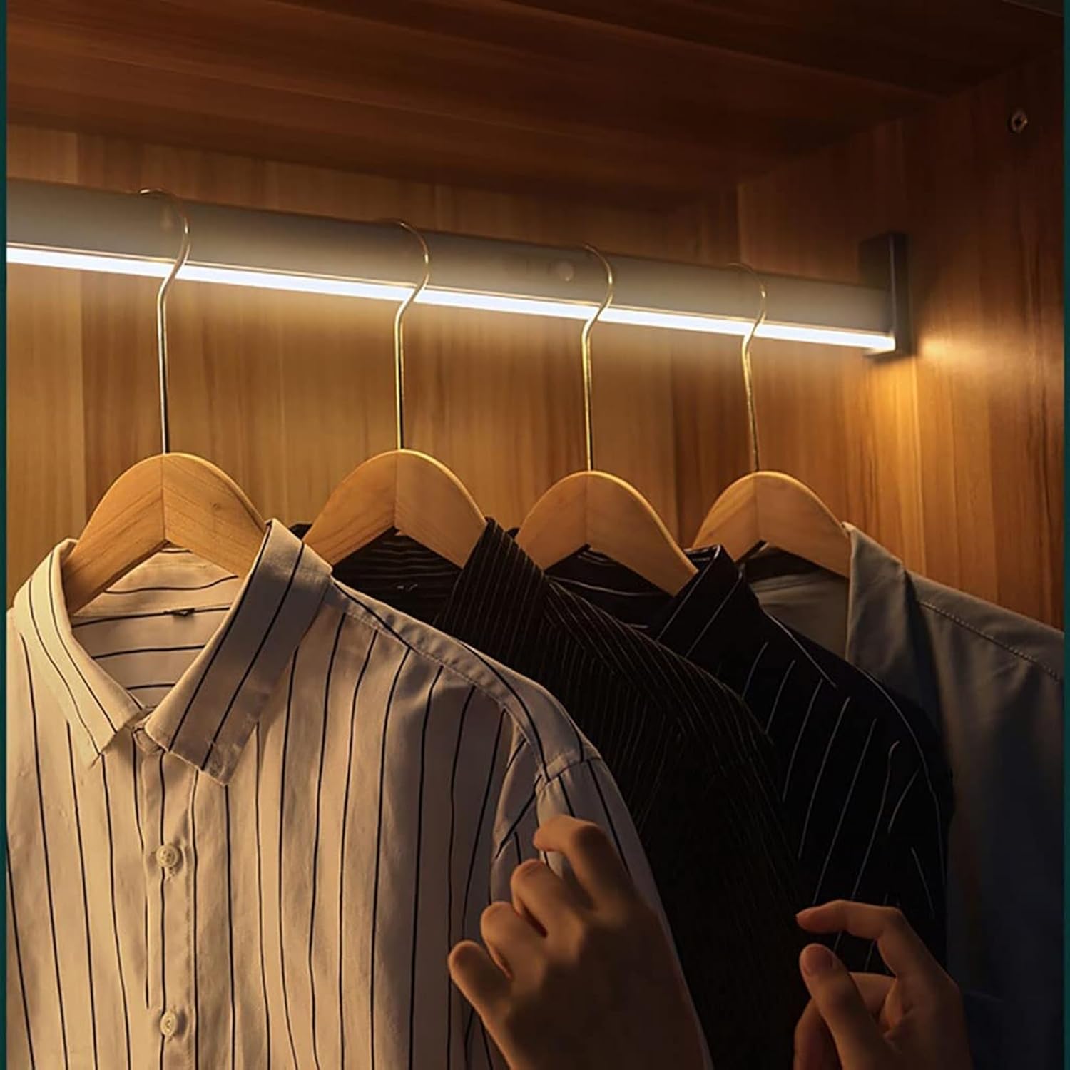 LEDクローゼットロッド、ワードローブレール内蔵リチウム電池、高耐久クローゼットバー、照明60～120cm、誘導ライトメタルコートハ