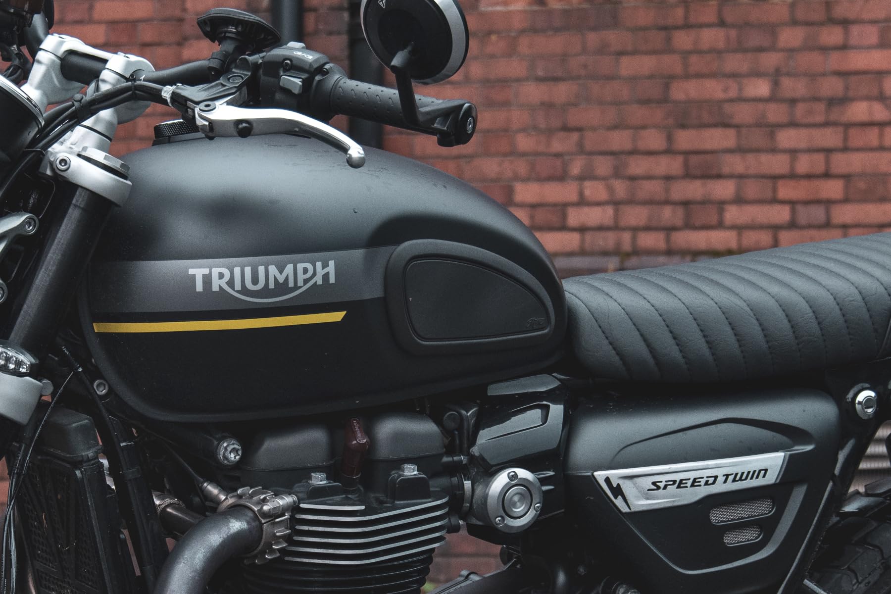 Amazon | モートーン(Motone) タンクパッド 汎用 ストリートツイン