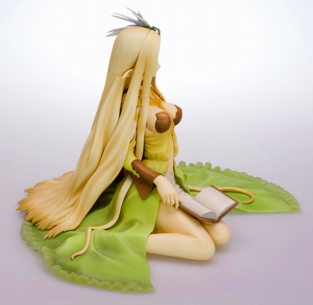 Amazon.co.jp: コトブキヤ シャイニング・ウィンド セレスティア 1/8