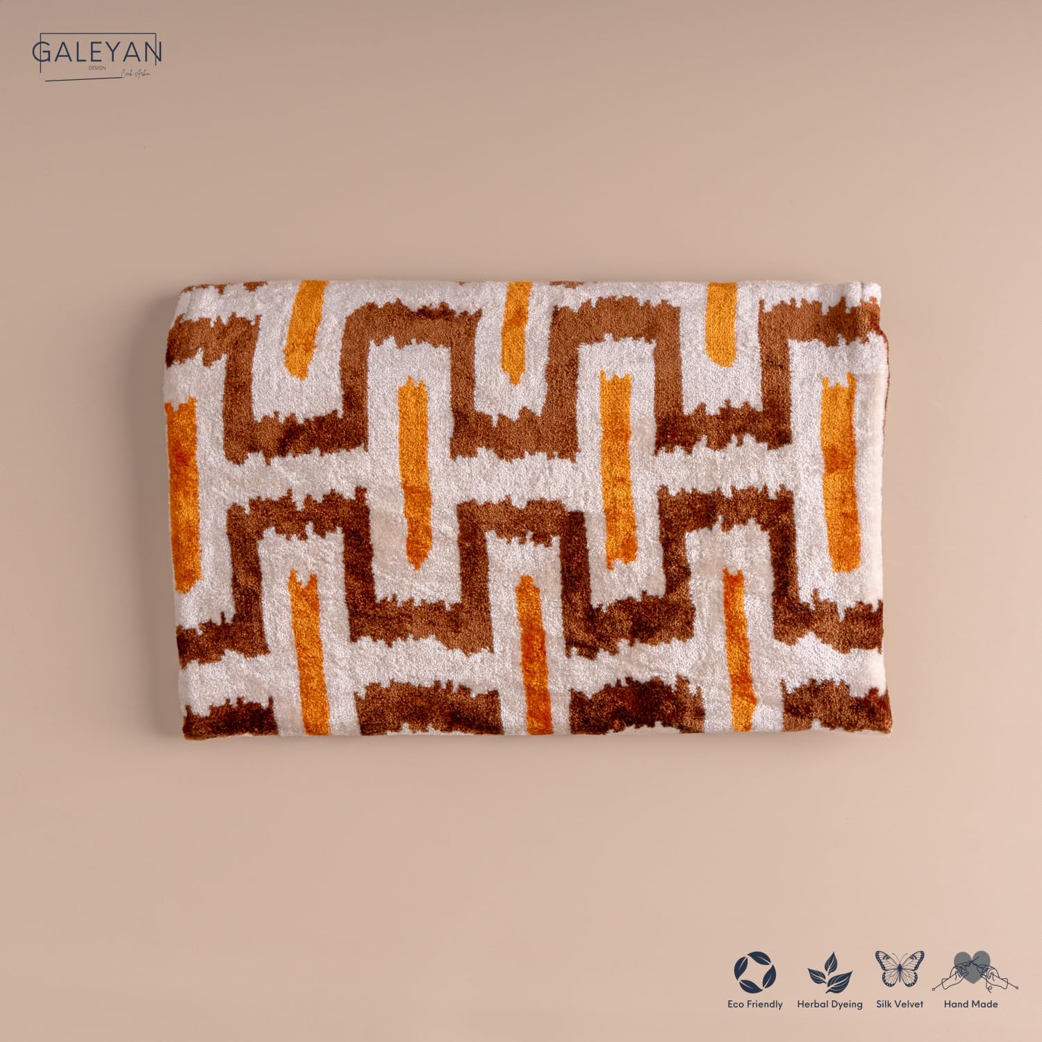 Bolso Ikat de terciopelo de seda hecho a mano, estilo sobre, diseño bohemio, patrón étnico, opción de correa de cadena, bolso de mano de fiesta de noche, bolso de mano de alta calidad, blanco