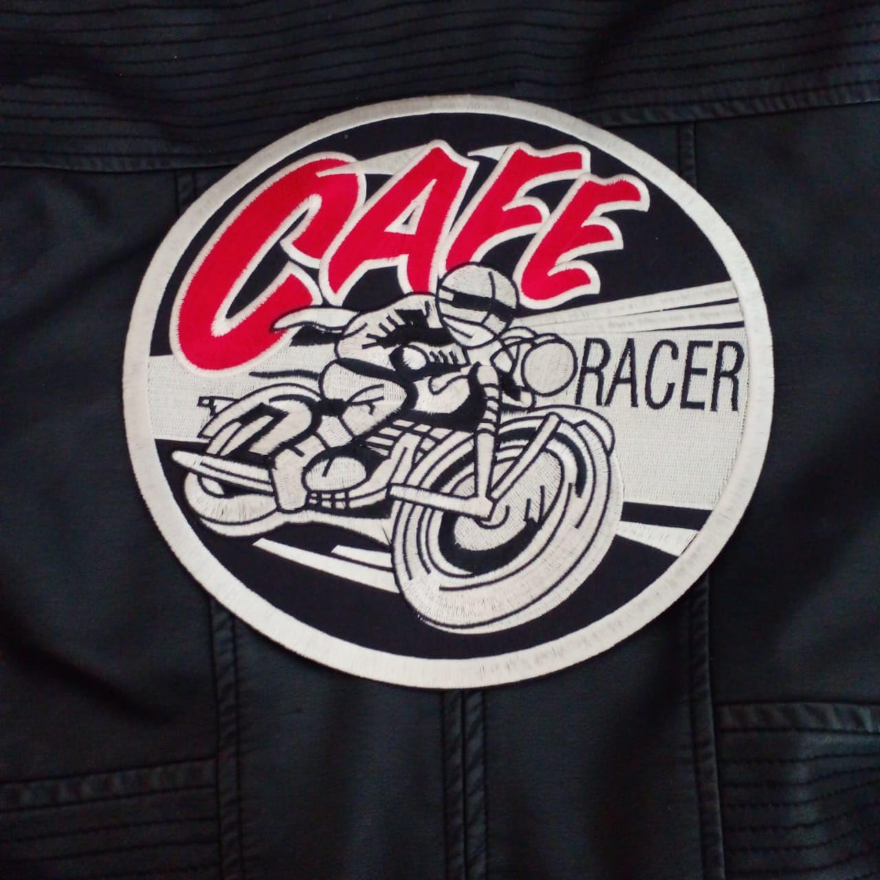 Toppa termoadesiva con teschio Cafe Racer, distintivo in vinile per