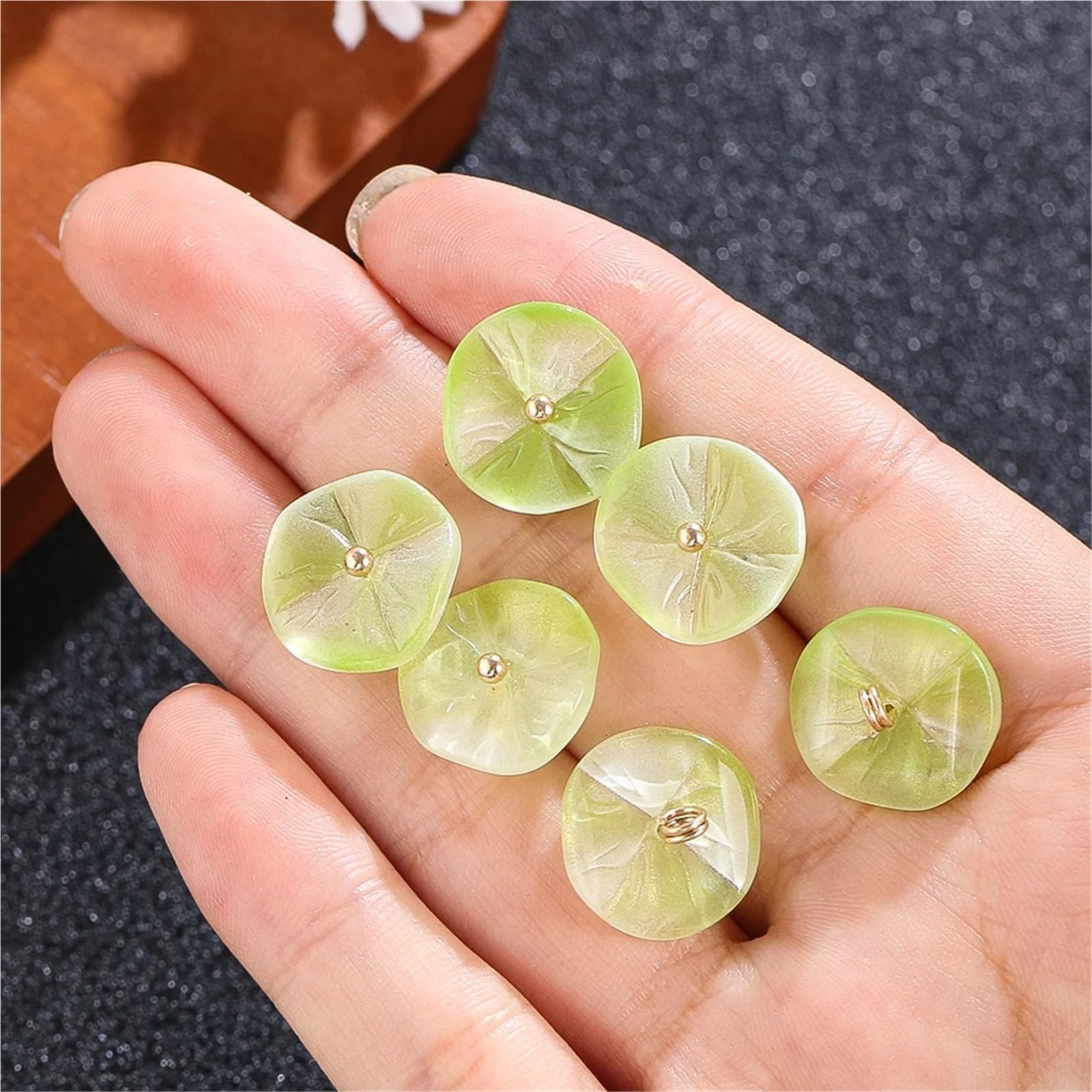 bottoni, Confezione Da 12 Bottoni Con Gambo In Resina Foglia Di Loto Verde 16 Mm