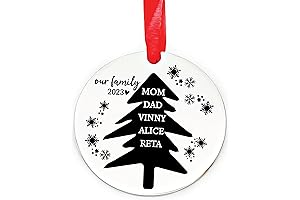 The Personalized Family Ornament That Captures the Spirit of Togetherness