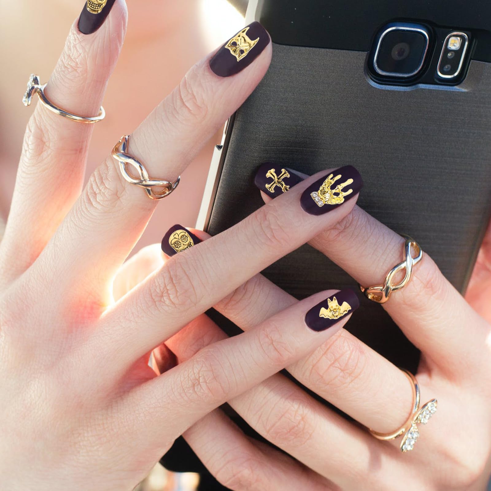 Uonlytech 480 Piezas Dije de Esqueleto para Uñas de Halloween en Aleación Plateada, Accesorio Elegante para Decoración de Uñas DIY Estilo Chic y Moderno