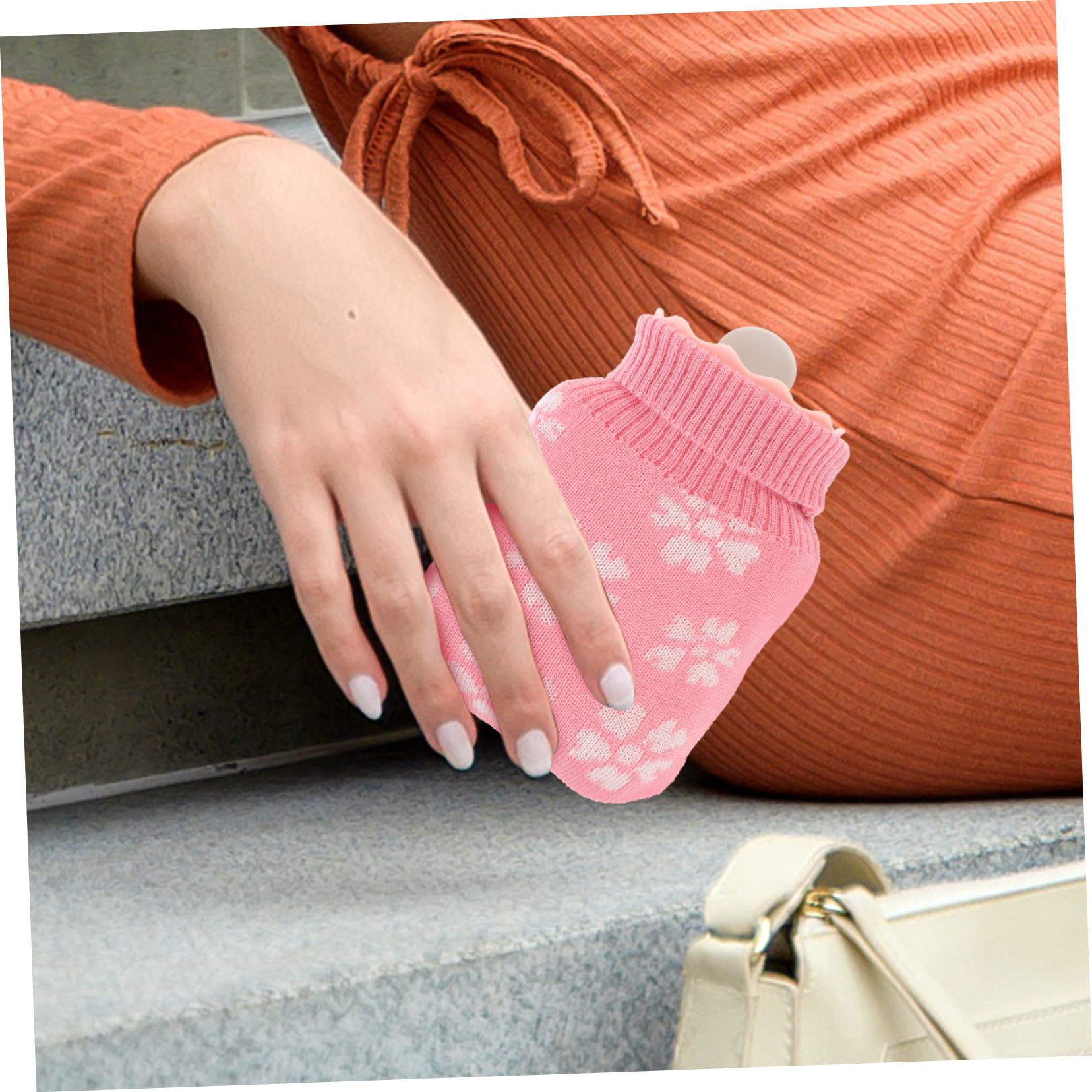 Ipetboom Warm Water Bag for Women Hot Water Bottle Convenient Hand Warmer for Winter Durable and Portable Design for Cramps and Cold Days