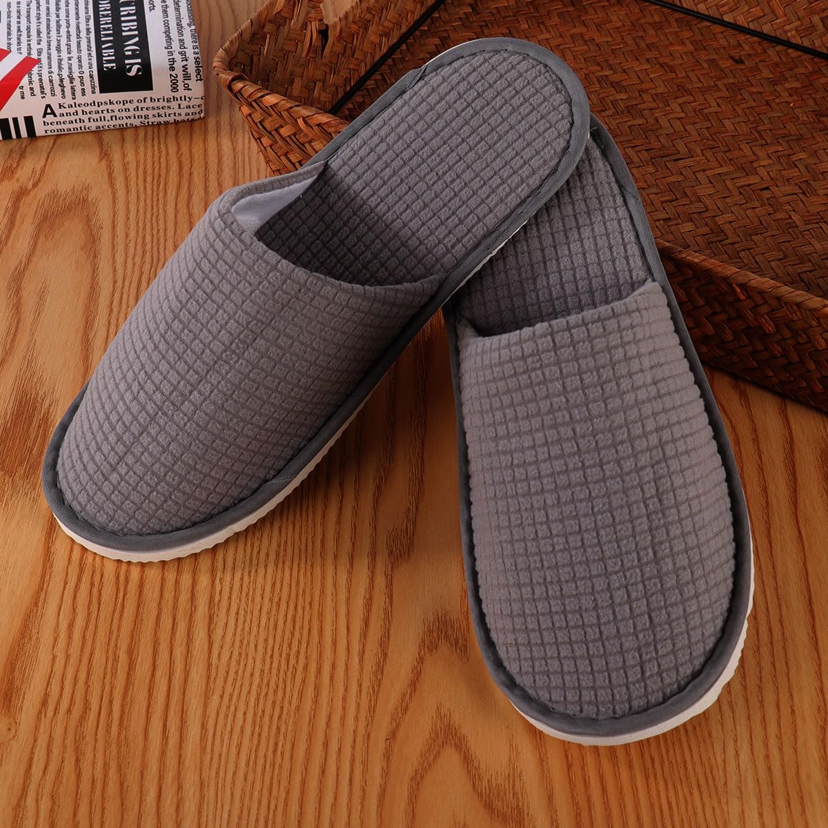 Kiuiom Ciabatte Ospiti, Ciabattine Spa Morbide, Pantofole Hotel, Pantofole in Pile Corallo Punta Chius Slipper Portatili Unisex Antiscivolo per Hotel Spa Casa Viaggi