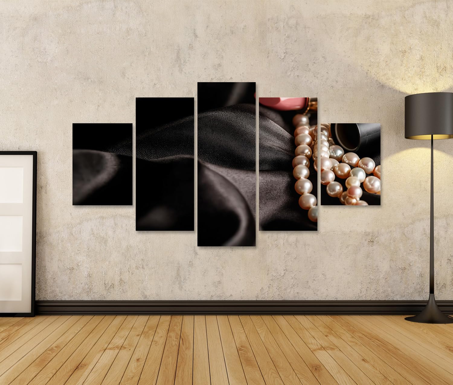 islandburner Bild auf Leinwand Elegante Perlenkette und Lippenstift auf schwarzem Satin - 5-teilig