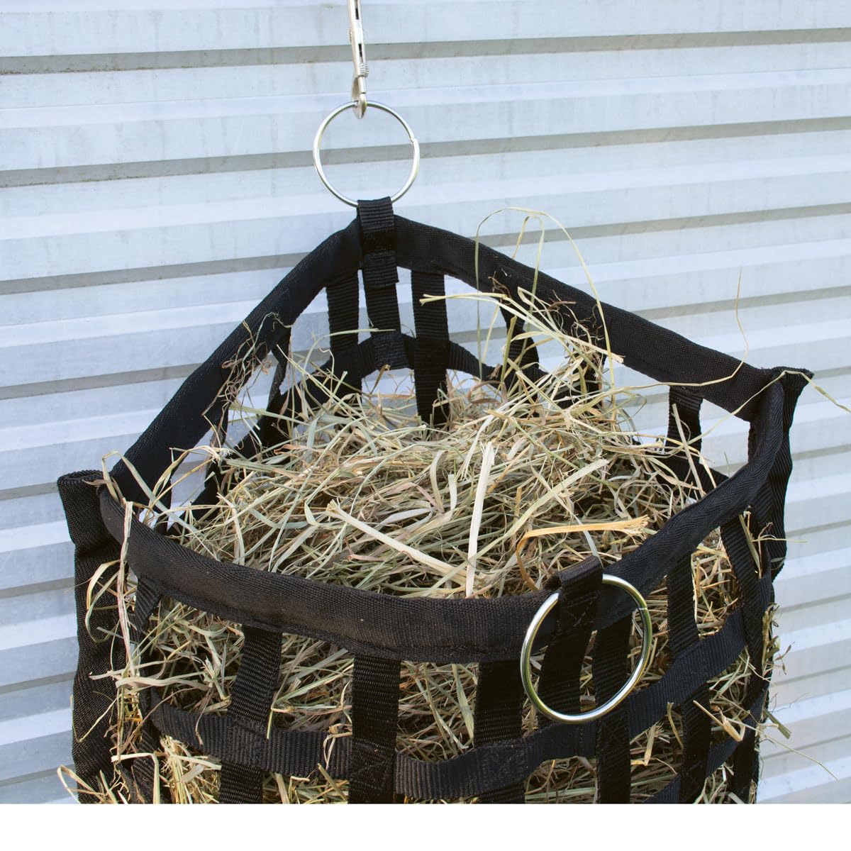 Country Pride Slow Feed Web Hay Feed with Gator Mouth