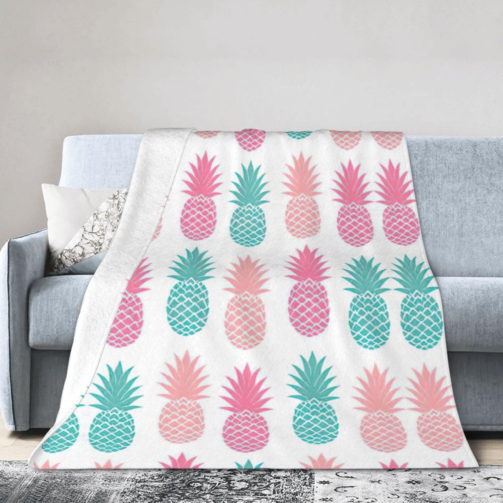 Uusnwaa Soft Cosy Fleece Warm Throw Summer Pineapple Print Blanket