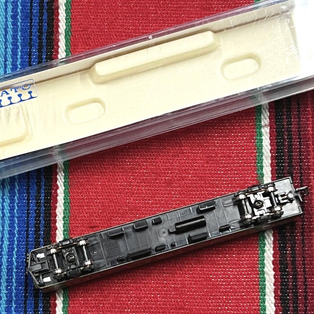 Amazon.co.jp: KATO 4051-1 クハ111 2100 湘南色 Nゲージ : おもちゃ Amazon.co.jp: KATO 4051-1 クハ111 2100 湘南色 Nゲージ : おもちゃ