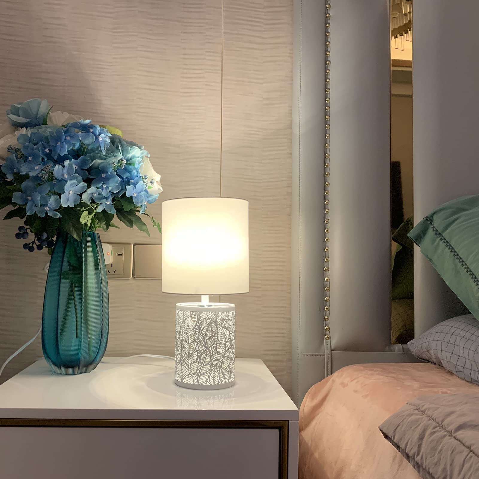 OuXean Petite Lampe De Chevet En Bois Et Métal - Lampe De Bureau E14 Pour Chambre Enfant Ou Adulte, Blanc
