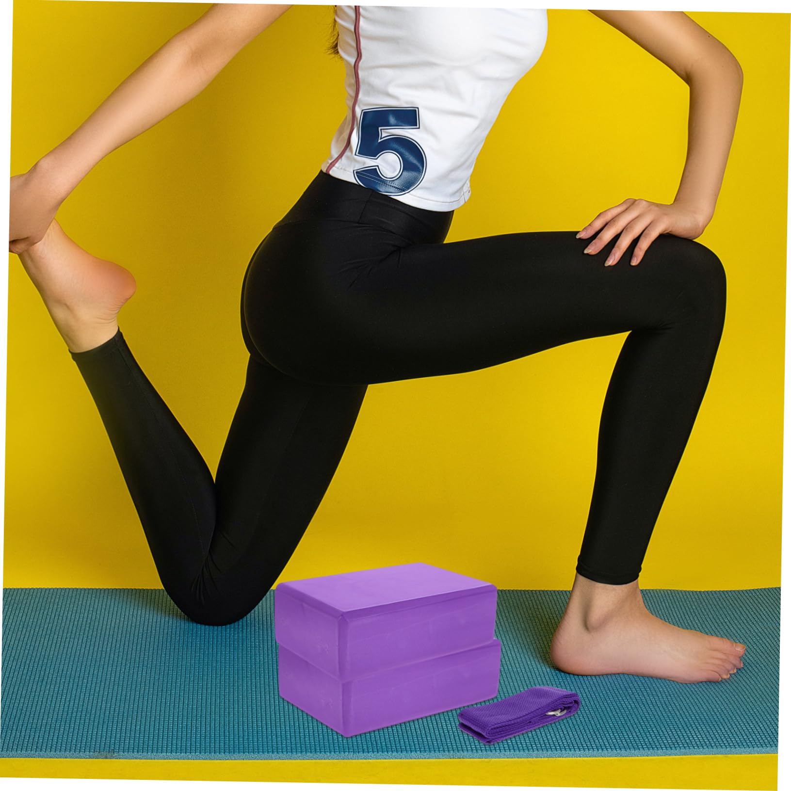 Set 3 Blocchi Yoga in Schiuma Antiscivolo Con Cinghia Elastico Per Pilates, Fitness e Stretching – Compatto, Leggero e Regolabile Per Supporto Polsi e Accessori Yoga Portatili