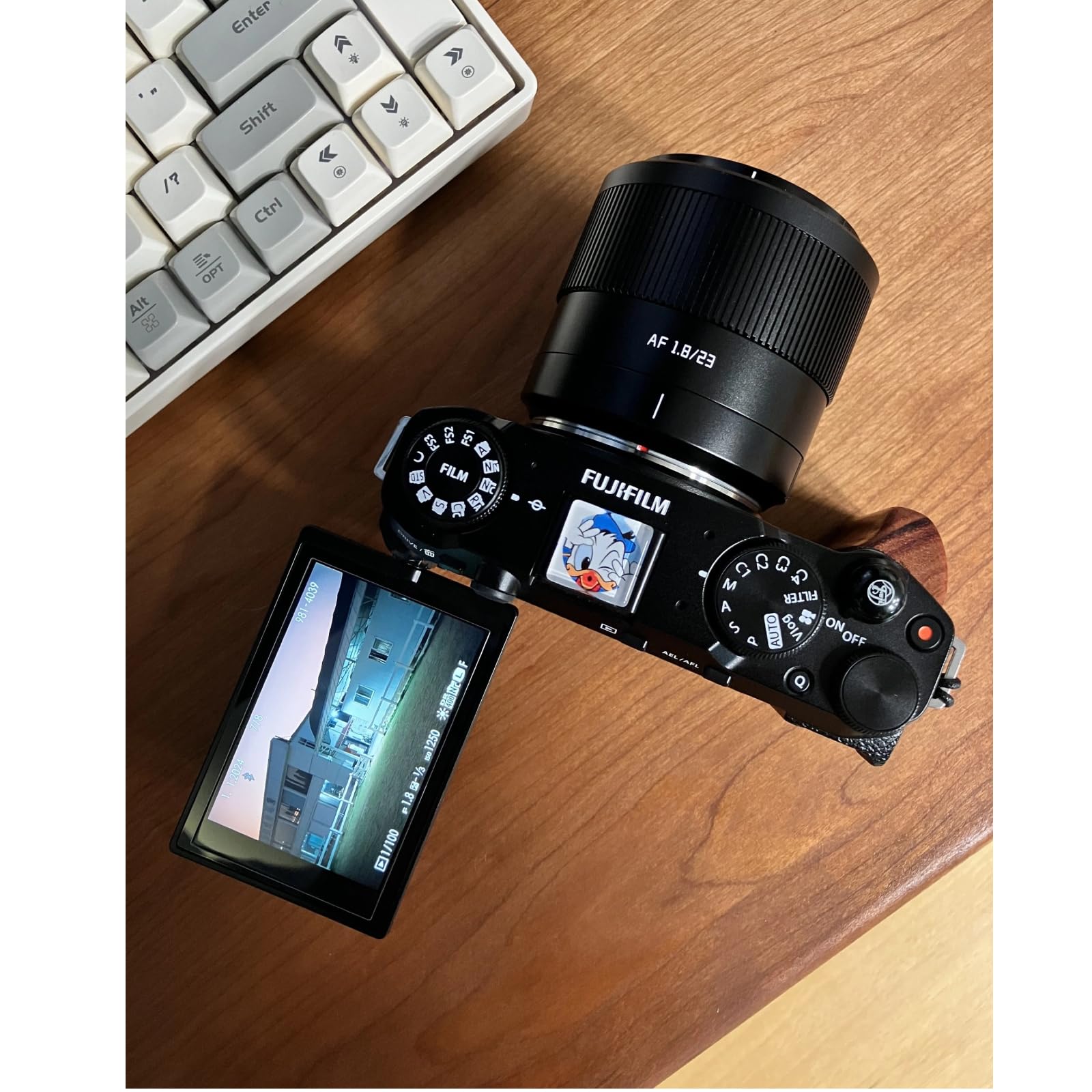 Amazon.co.jp: TTArtisan AF 23mm f/1.8 Xマウント 富士フイルムX 