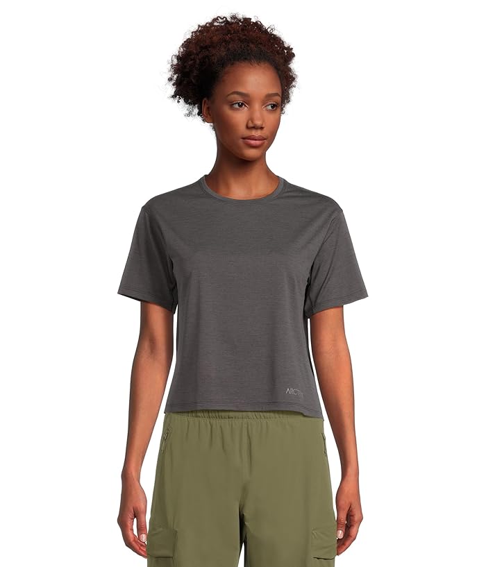 Women's Arc'teryx Taema Crop Logo Short Sleeve | 6pm