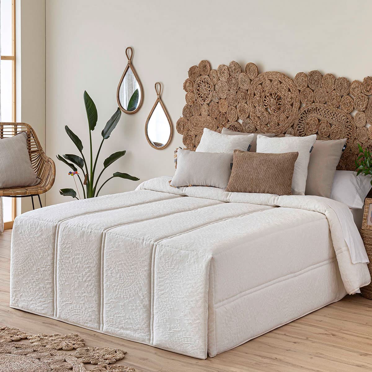 Lanovenanube Edredón conforter MANISES - Cama 150Cm - Color Blanco