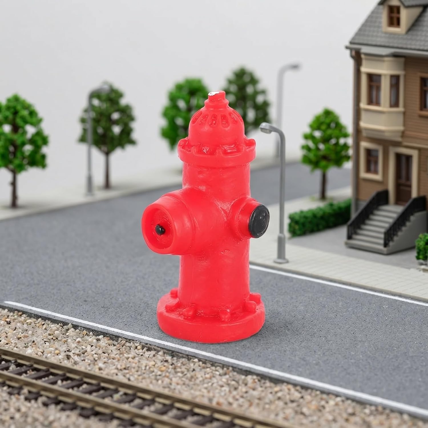 Toyvian 5Pcs Miniature Fire Hydrant Resin Statue Pet Storage Container Desktop Ornament for Fairy Gardens Sand Table Micro Landscape Decor Dining Table Decor