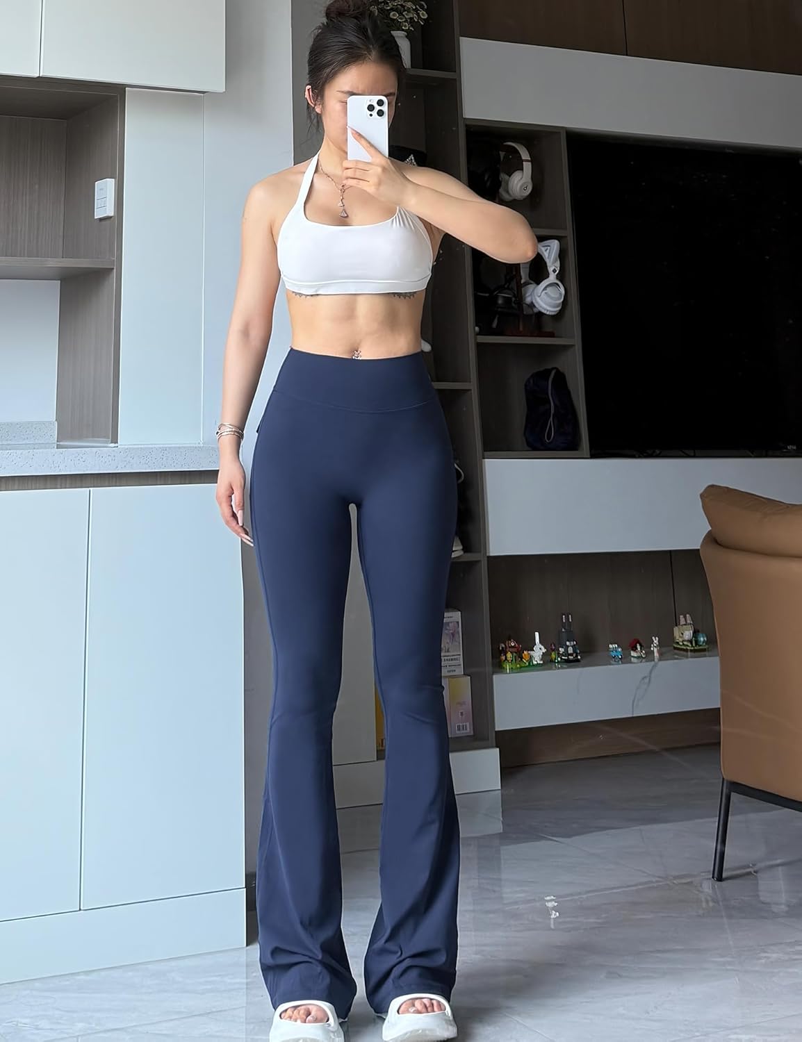 YEOREO CoreFlex Flare Leggings with Pockets for Women Scrunch Workout Leggings Butt Lifting Gym Yoga Pants - Image 5