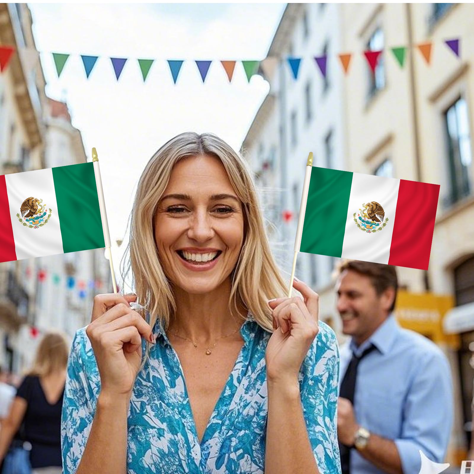 Paquete de 20 banderas mexicanas de mano de 5 x 8 pulgadas, pequeñas banderas de México en palos de madera con parte superior de lanza dorada, mini bandera mexicana para el Cinco de Mayo, Día de la